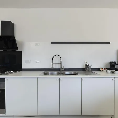 Il Portico By Interhome شقة *