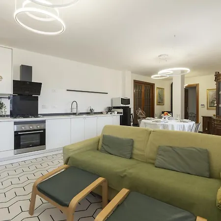 Il Portico By Interhome * インペリア